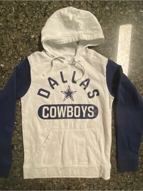 Fanatics White Pullover Hoodie with Subtle Logo